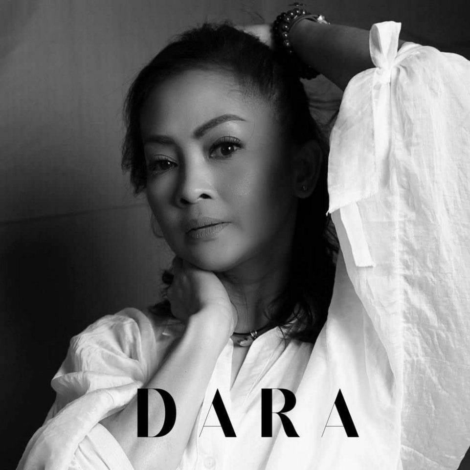 Rilis Lagu No One But You, Seorang Penyanyi Asal Kota Bandung Berpesan Jangan Suka Berlebih-Lebihan